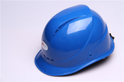 電纜線路敷設(shè)，安全帽不可少——?jiǎng)趤?lái)斯安全防護(hù)裝備為您保駕護(hù)航